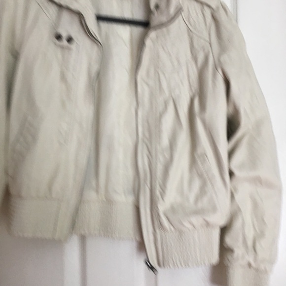 Jacket - Picture 2 of 2